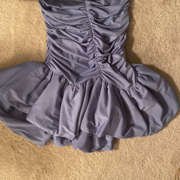 Venus dress EXTREMELY sexy and form fitting - Picture 3 of 9